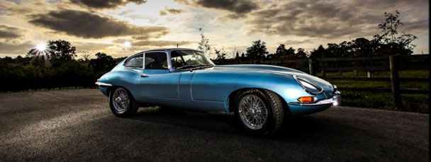 classic-car-e-type-jaguar