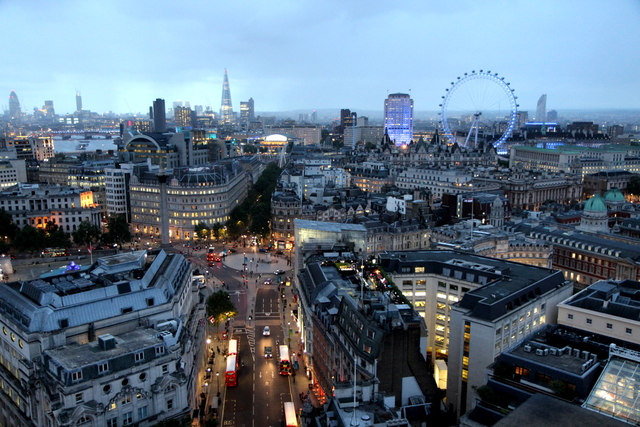 london-skyline-diesel-car-charge-2016