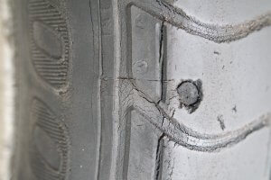 tyre repair puncture plug