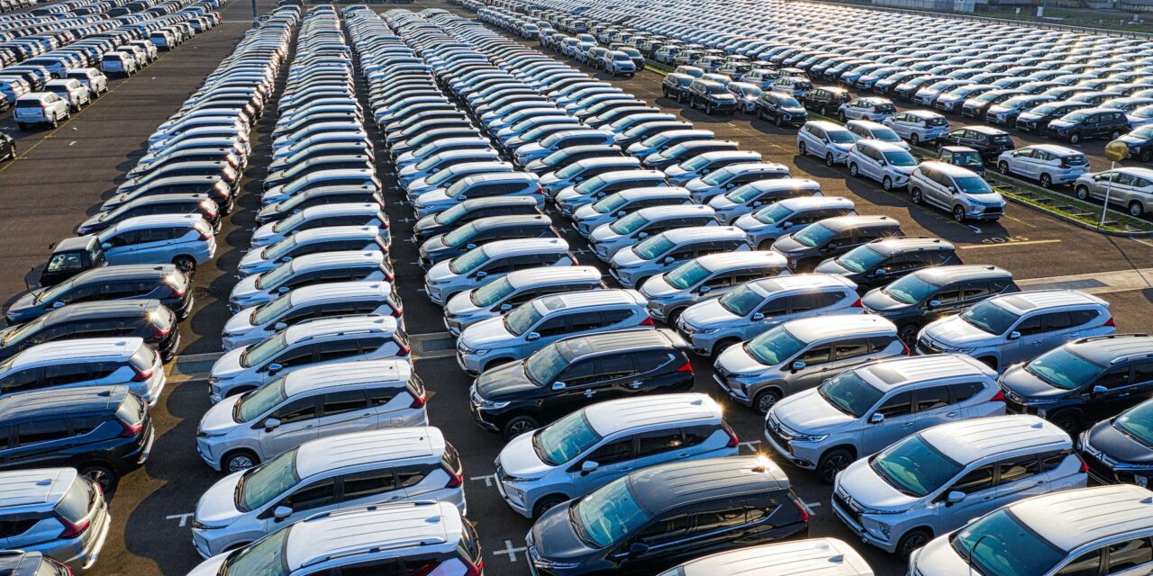 UK Car Production Surges in November, Signaling Industry Rebound