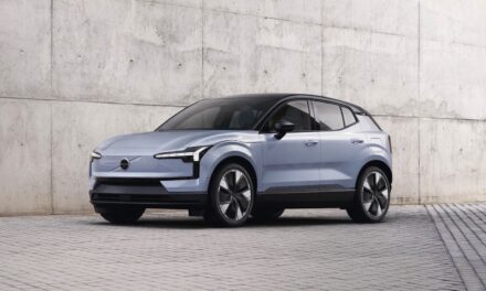 Volvo EX30 – How to fix steering wheel buttons not responding